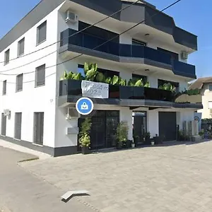 Muric Apartman 9 Lublana